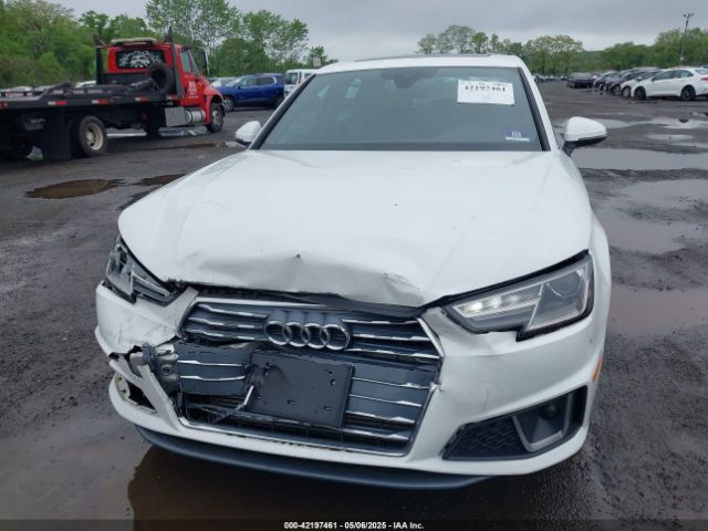 WAUDNAF44KN019219 Audi A4 45 Premium
