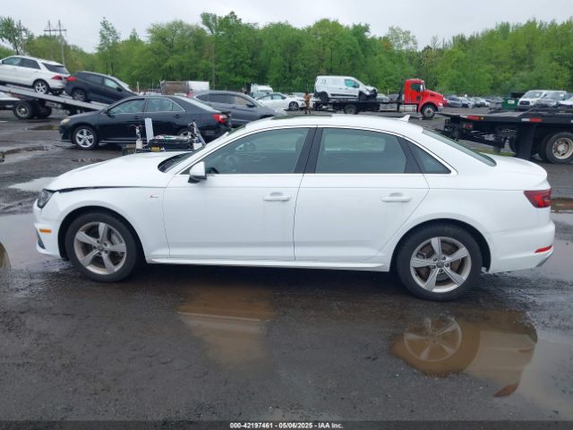 WAUDNAF44KN019219 Audi A4 45 Premium