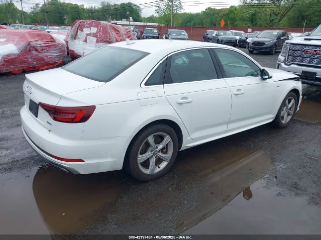 WAUDNAF44KN019219 Audi A4 45 Premium