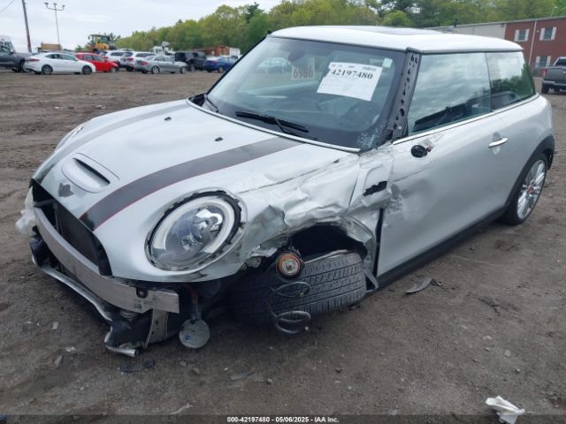2015 MINI HARDTOP WMWXP7C51F2A39817 Photo 1
