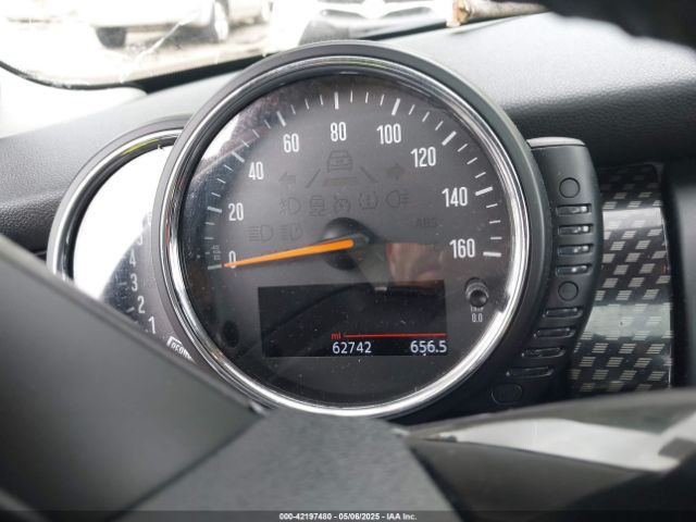 2015 MINI HARDTOP WMWXP7C51F2A39817 Photo 6