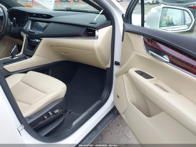 2019 CADILLAC XT5 1GYKNDRS0KZ233178 Photo 4