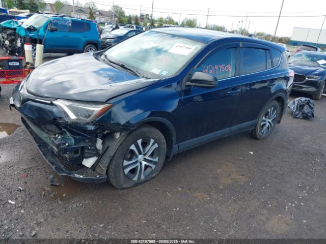 JTMBFREV5JJ228300 Toyota RAV4 LE