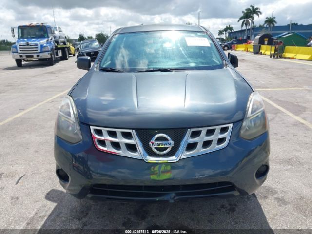 JN8AS5MT2EW601872 Nissan Rogue Select S