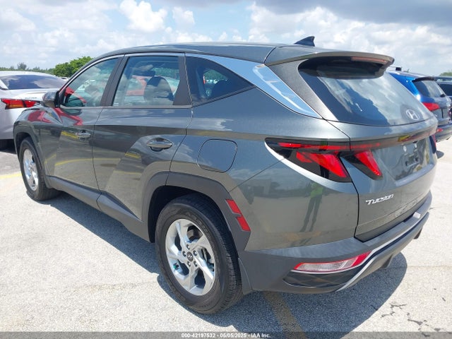 5NMJA3AE3NH070046 Hyundai TUCSON SE