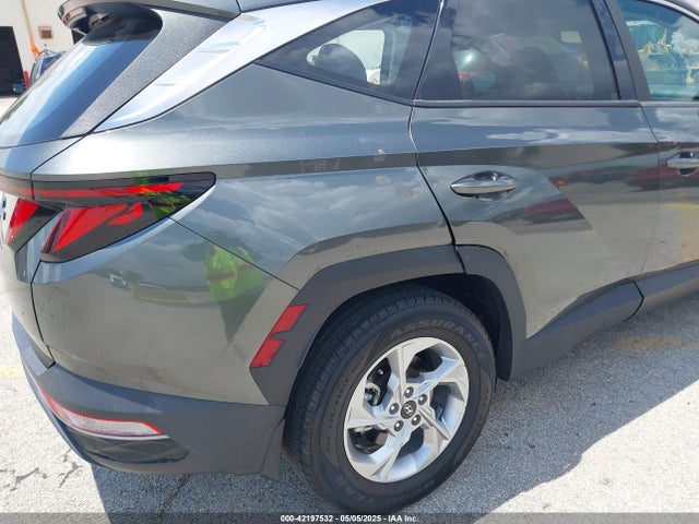 5NMJA3AE3NH070046 Hyundai TUCSON SE