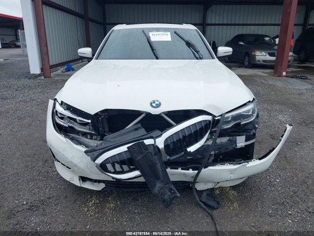 3MW5R7J00L8B06071 BMW 330I