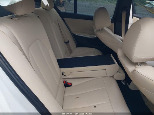 3MW5R7J00L8B06071 BMW 330I
