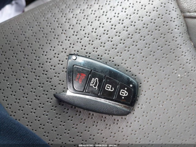 5XYZUDLB0EG217212 Hyundai Santa Fe Sport 2.4l