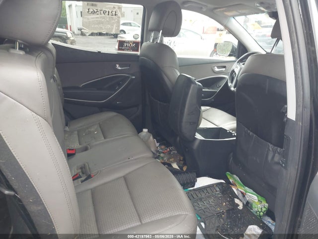 5XYZUDLB0EG217212 Hyundai Santa Fe Sport 2.4l
