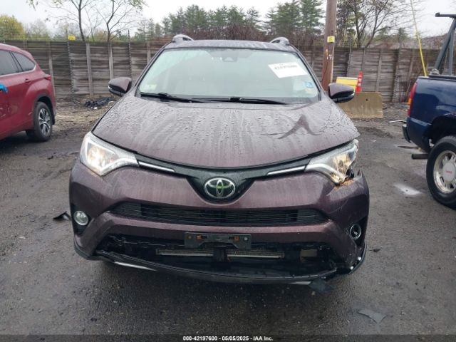 2T3RFREVXJW721339 Toyota Rav4 Xle