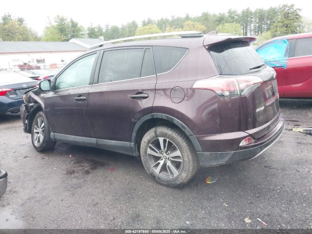 2T3RFREVXJW721339 Toyota Rav4 Xle
