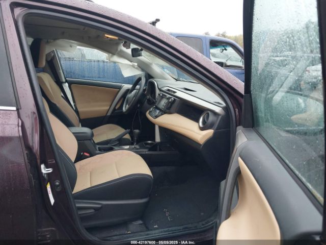 2T3RFREVXJW721339 Toyota Rav4 Xle