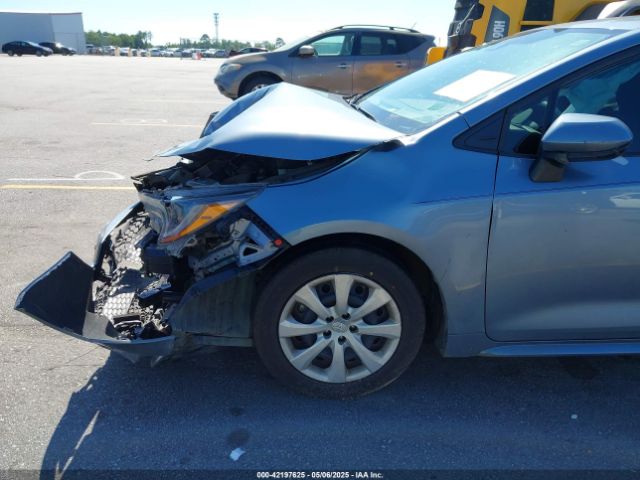 5YFEPMAE1NP385620 Toyota COROLLA LE