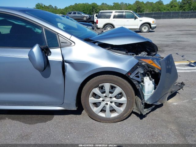 5YFEPMAE1NP385620 Toyota COROLLA LE