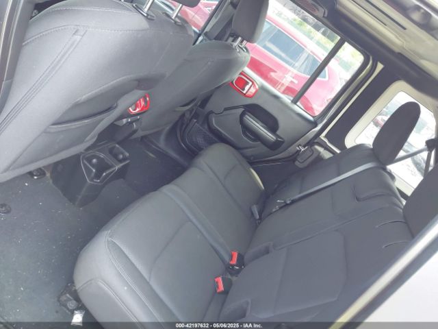 1C4HJXDG3KW569389 Jeep Wrangler Unlimited Sport S 4x4