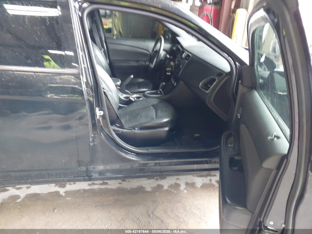 1C3CCBBB9EN178972 Chrysler 200 Touring