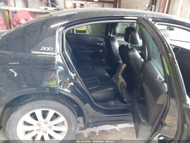 1C3CCBBB9EN178972 Chrysler 200 Touring