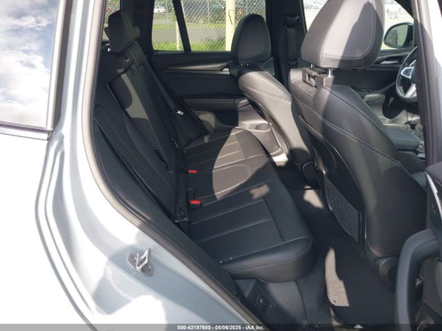 2023 BMW X3 5UX53DP02P9T01853 Photo 7