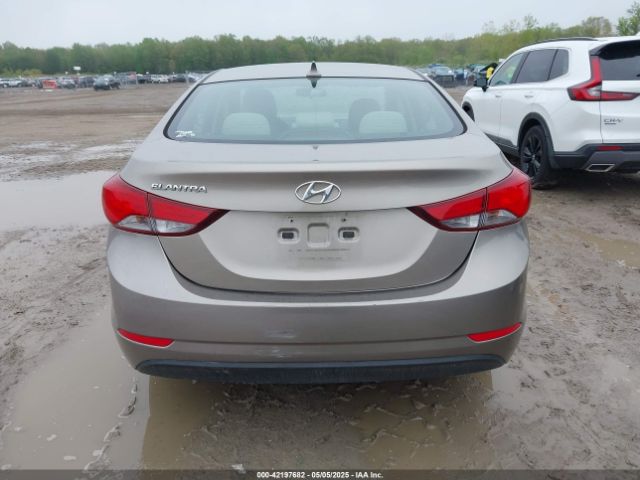 5NPDH4AE0EH477579 Hyundai ELANTRA SE