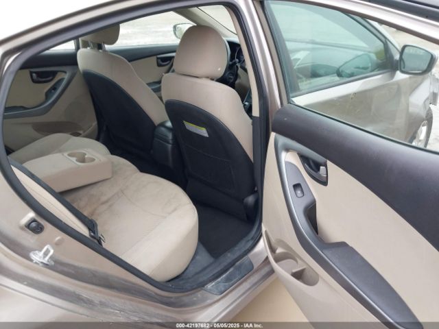 5NPDH4AE0EH477579 Hyundai ELANTRA SE