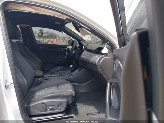 2022 AUDI Q3 WA1EECF3XN1007804 Photo 4