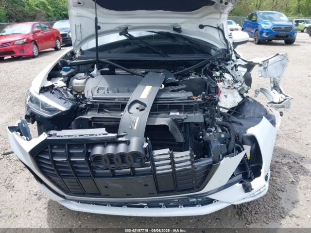 2022 AUDI Q3 WA1EECF3XN1007804 Photo 5