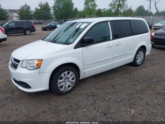 2C4RDGBG2FR606610 Dodge Grand Caravan Se