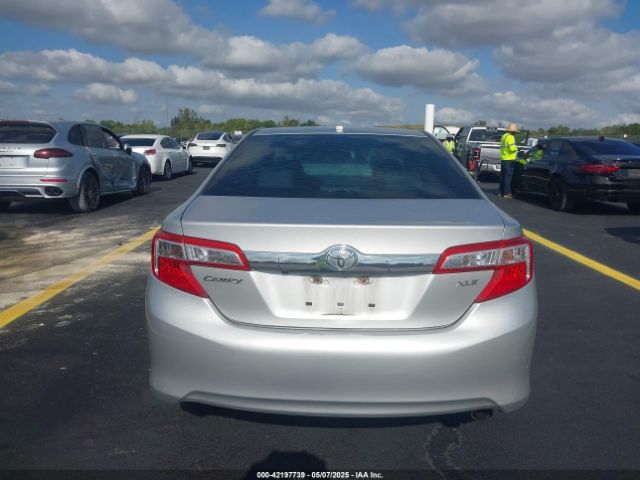 4T1BF1FK2EU433689 Toyota CAMRY XLE