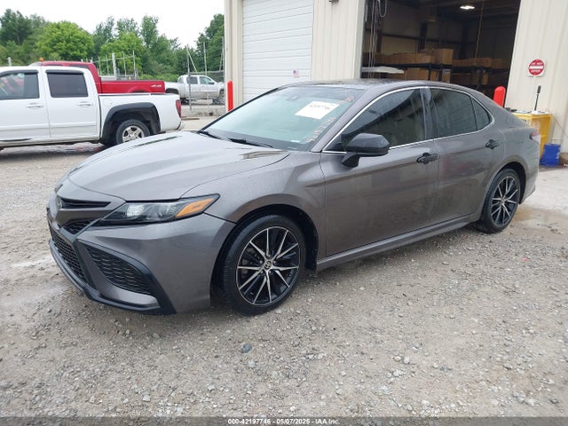 4T1G11AK8MU411318 Toyota CAMRY SE