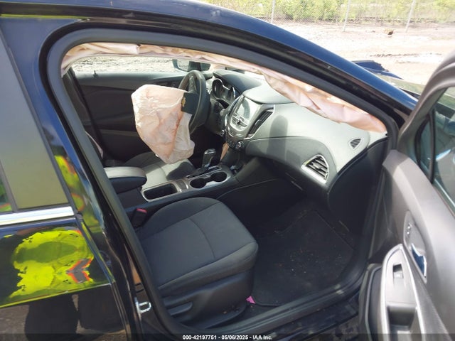 1G1BE5SM9J7207284 Chevrolet Cruze Lt Auto