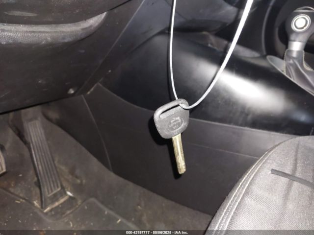 KNDJP3A59E7054522 KIA SOUL +