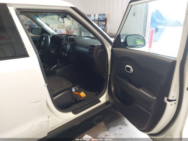 KNDJP3A59E7054522 KIA SOUL +