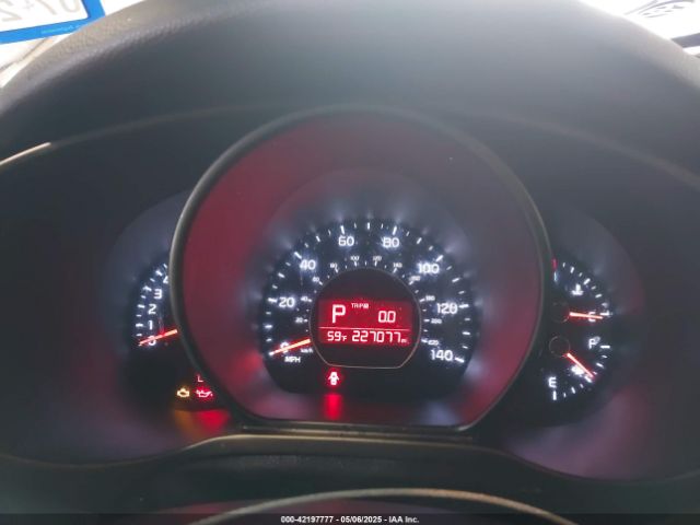 KNDJP3A59E7054522 KIA SOUL +