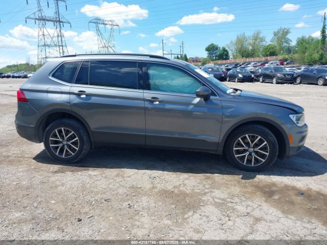 3VV2B7AX1KM085794 Volkswagen Tiguan 2.0t Se/2.0t Sel/2.0t Sel R-line/2.0t Sel R-line Black