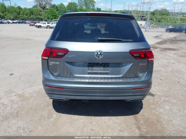 3VV2B7AX1KM085794 Volkswagen Tiguan 2.0t Se/2.0t Sel/2.0t Sel R-line/2.0t Sel R-line Black