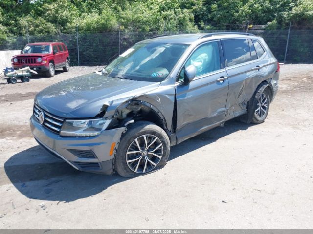 3VV2B7AX1KM085794 Volkswagen Tiguan 2.0t Se/2.0t Sel/2.0t Sel R-line/2.0t Sel R-line Black