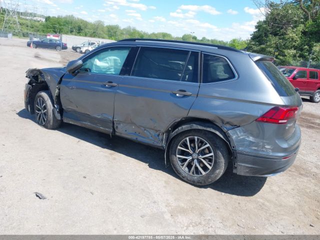 3VV2B7AX1KM085794 Volkswagen Tiguan 2.0t Se/2.0t Sel/2.0t Sel R-line/2.0t Sel R-line Black
