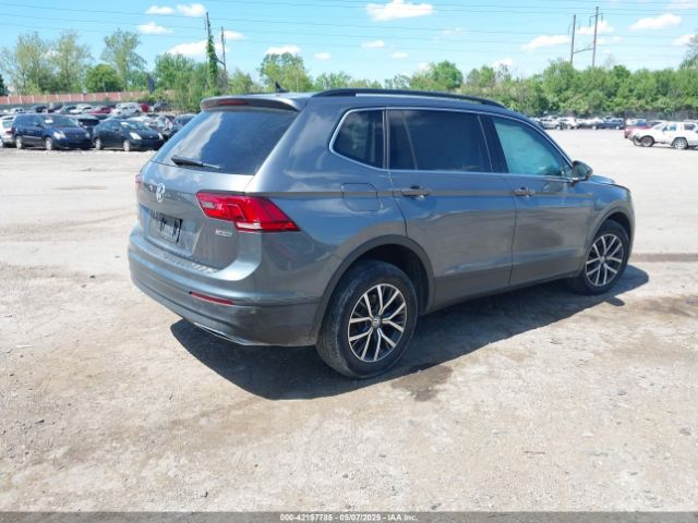 3VV2B7AX1KM085794 Volkswagen Tiguan 2.0t Se/2.0t Sel/2.0t Sel R-line/2.0t Sel R-line Black