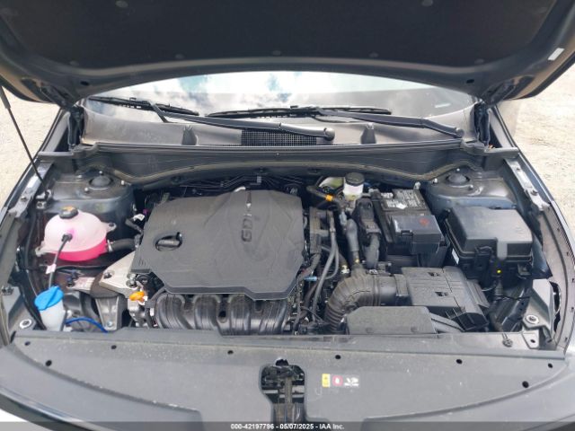5XYK33DF4SG235160 KIA Sportage Ex