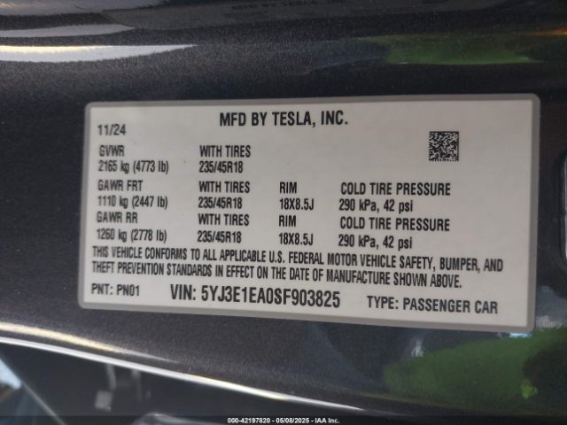 2025 TESLA MODEL 3 5YJ3E1EA0SF903825 Photo 8