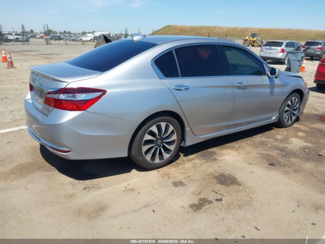 JHMCR6F72HC023749 Honda Accord Hybrid Touring