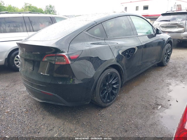 2022 TESLA MODEL Y 7SAYGAEE9NF464960 Photo 3