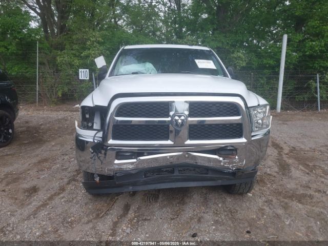 3C6UR5CL9HG625344 RAM 2500 Tradesman  4x4 6'4 Box