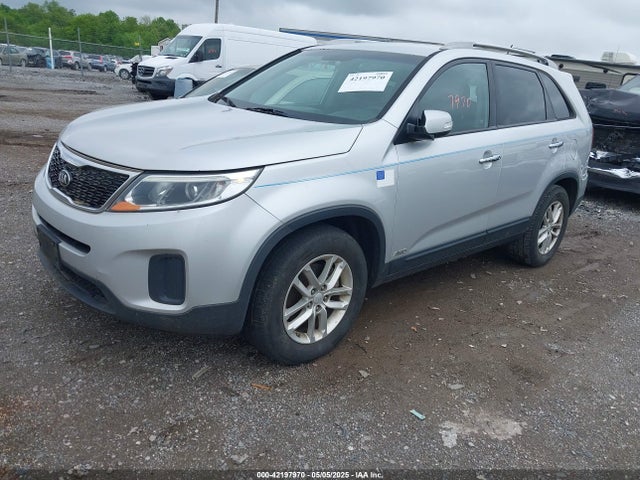 5XYKTDA73FG622209 KIA Sorento Lx V6