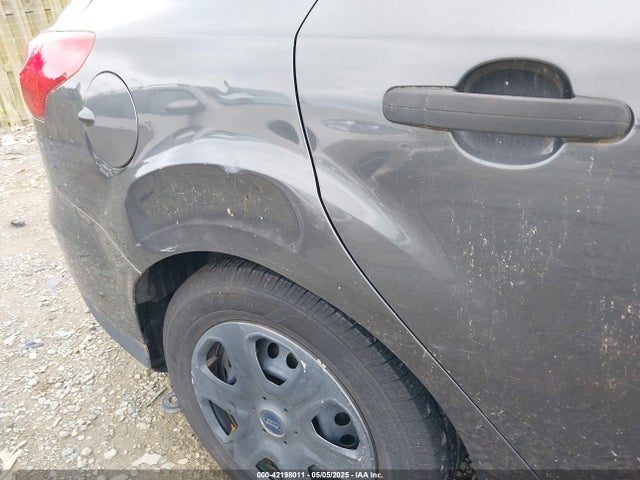 1FADP3E26FL304861 Ford FOCUS S