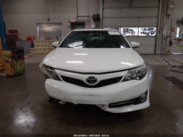 4T1BF1FK5EU806188 Toyota CAMRY SE