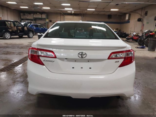 4T1BF1FK5EU806188 Toyota CAMRY SE