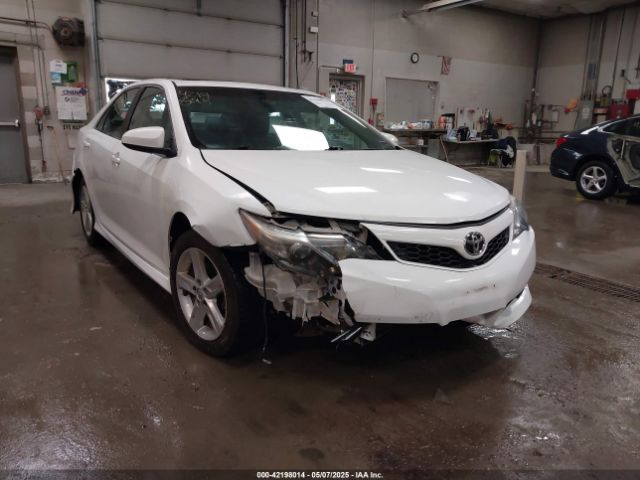 4T1BF1FK5EU806188 Toyota CAMRY SE