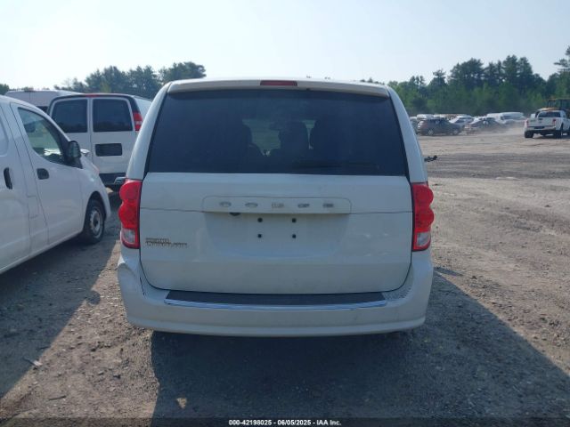 2C4RDGBG8JR285598 Dodge Grand Caravan Se